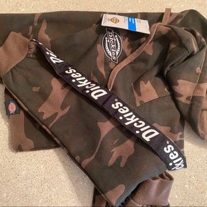 Dickies army crop top